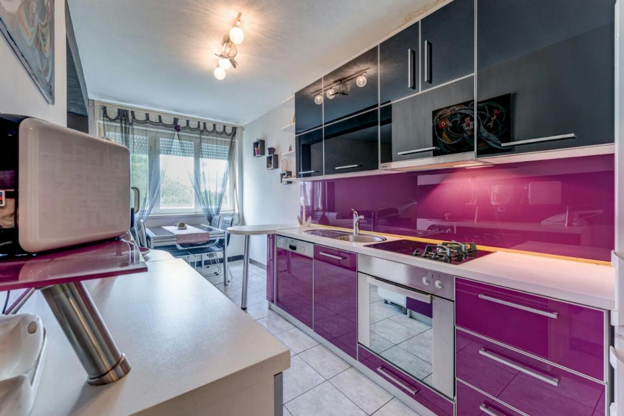 Cool Cozy Apartment Split Ngoại thất bức ảnh