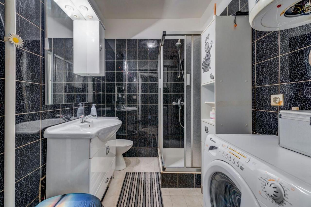 Cool Cozy Apartment Split Ngoại thất bức ảnh